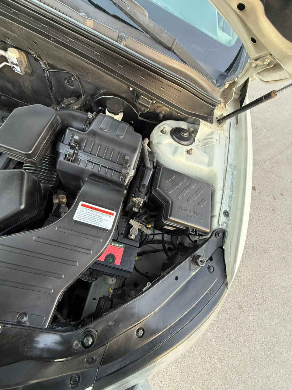 اللهم صلي على محمد وال محمد
السلام عليكم 
هونداي سنتافيه خليجي 2012
رقم بصره مشروع وطني سنويه جديده 
فول مواصفات 
فتحه سبعه راكب تبريد ثلاث قطع شاشه كامره يدات نيكل. ويل كب كروم دواخل صاج اشاره بالمري مري شفط محرك ٢٤٠٠ دوش ما مفتوح طخم تاير جديد حداديه جديده تبريد ثلج 
كل نقص ما بيها 
السياره جديده ماشيه ١٦٠ حقيقي 
بيها رش صبغ اسفل الباب الامامي تجميل فقط شرط الفحص 
مكاني ذي قار مركز 
السعر 140 لاستفسار علئ الرقم ‭
‭٠٧٨٣ ١٣٠ ٨٣٨٦
