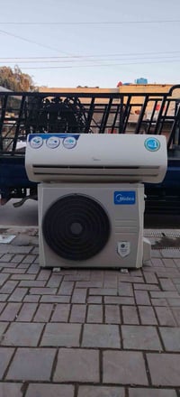 سبلت للبيع ميديا تدفئه وتبريد مداخل تصليح جهاز نضيف السعر 350 وبي مجال...