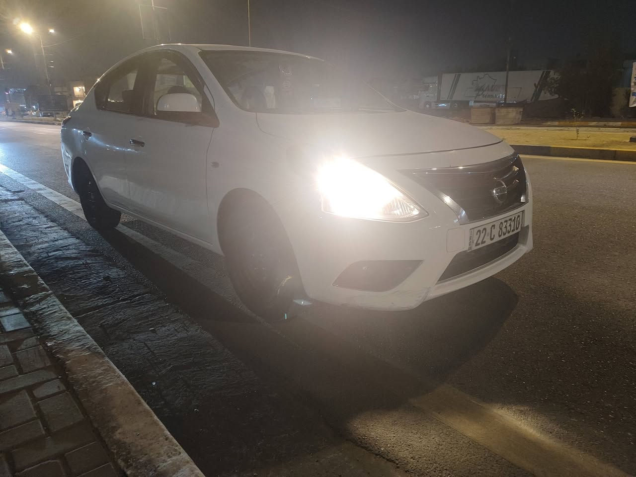 السلام عليكم للبيع نيسان صني هندي موديل ٢٣ بسمي تريد تحويل تريد وكاله حاضر سنويه ل٢٨ كفاله من الصبغ والبارد والفتح فقط رصعات مغلفه أرضيه وسقف دبل سويج شركه مع الكبات السعر ١١٠ قفل قفل قفل  مكاني بغداد حي الجهاد الاتصال ***********
