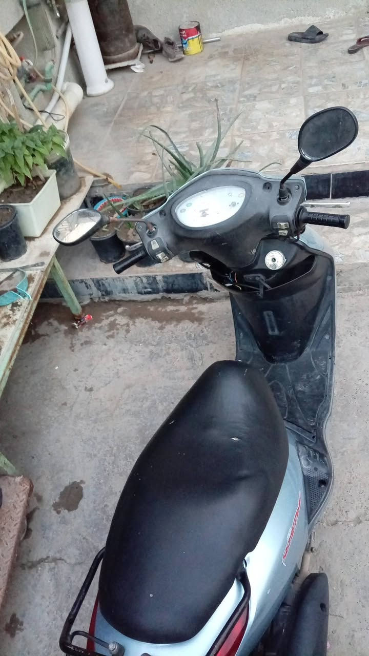 بريز بغبغاء نوزل خطين نكره سلف مكينه ناعمه
سعر850
مامفتوحه كفرات تجاريه ***********
