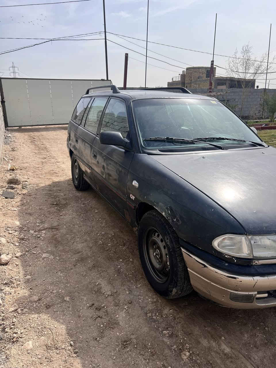 السلام عليكم اوبل استره مديل ٩٤مكينه مفتوح ٢٠٠٠كير عادي  مكينه وكير جدد كفاله سياهوه جازه رقم بصره مداور ثاني يوم راعيه بناصريه يريد مداور 
تايرات وياله جدد حداديه كله جديد 
عنوان ناصريه مركز 
السعر خاص 
مراوس بسمند نضيفه 
***********
