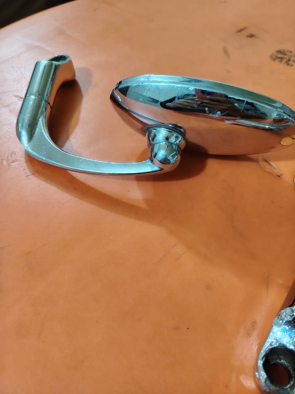 مرايات سبيسي  ياباني اصليات ستيل السعر 10 قفل مكاني كوت مركز المدينه ***********
