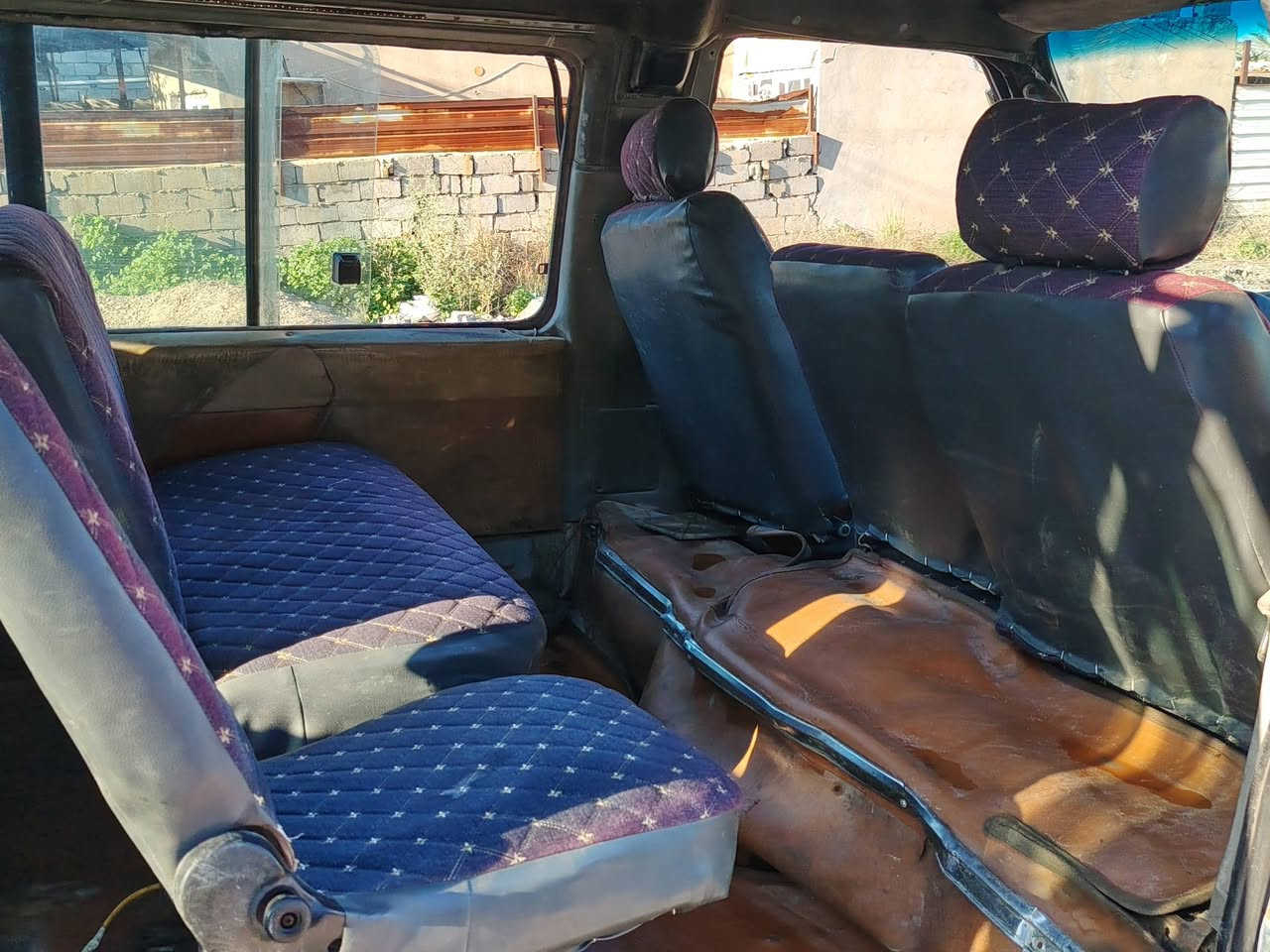 كيا بسته موديل ٩٥   رقم بغداد خطها كاضمية بياع سنوية لنهاية ال ٢٩ السيارة نضيفة خير من الله كهربائيات كلها شغالة محرك مجفت جديد كير  صدر شاصي نظيف كراسي  دوشمة جديدة  
السعر 35
للتواصل ***********
