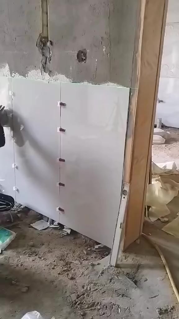 خلفه سيراميك متفرغ *********** خابرني ومايكون خاطرك اله طيب شغل ليزر ورجاج وتحمل كافت المسؤولية العمل
