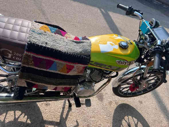 دراجة البيع موديل 24مكفوله كفاله عامه من كلشي مكينه 200 دراجة خير من الله اوراق كامله السعر 650وبيه مجال مكاني الخاص هبهب رقم ‏‪***********‬‏
