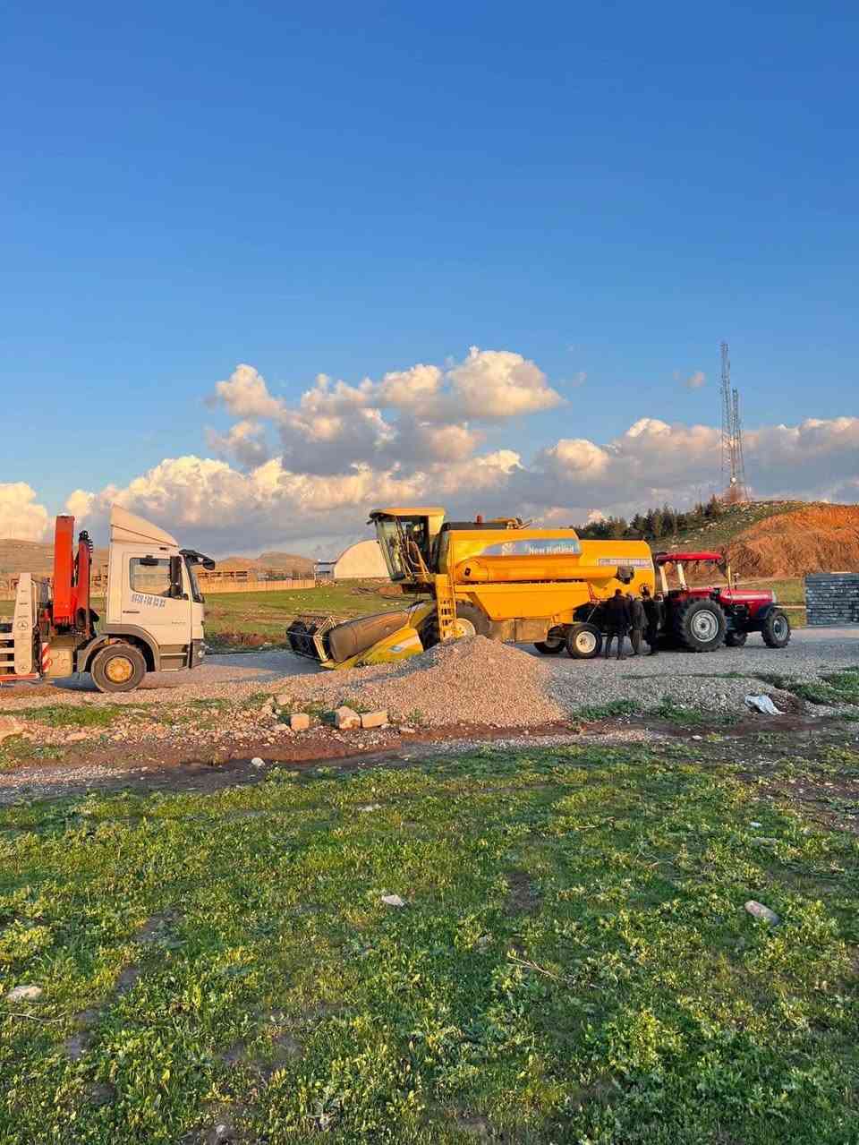 حاصوده للبيع موديل2007 حجم 54اربعه بلم هايدرو رقم سلیمانیە مكفوله كفاله عامه طبله 15  
0770 139 54 84
