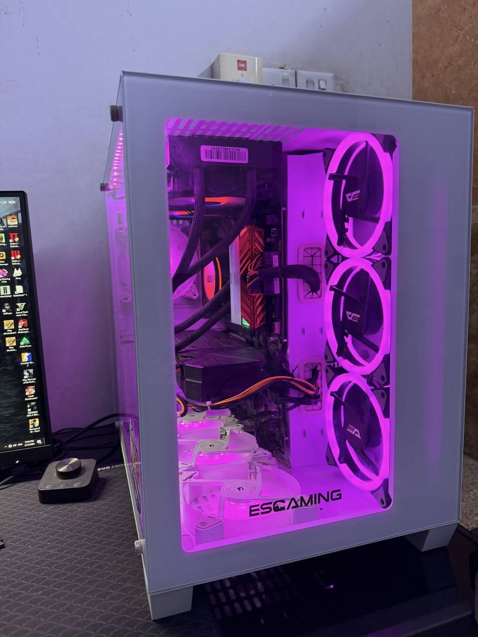 Cpu i5 - 10400 intel
Gpu 2060super 8g gigabyte. مبدل معجون 
Ram ddr 4 3200 xpg
Mb z490-a pro
Power 650w
Water cooler 
Chassis esgaming

سعر ٦٥٠ قفل


**إذا كنت صاحب هذا الإعلان وتريد حذفه لأي سبب، رجاءا أرسل رسالة إلى الدعم الفني**