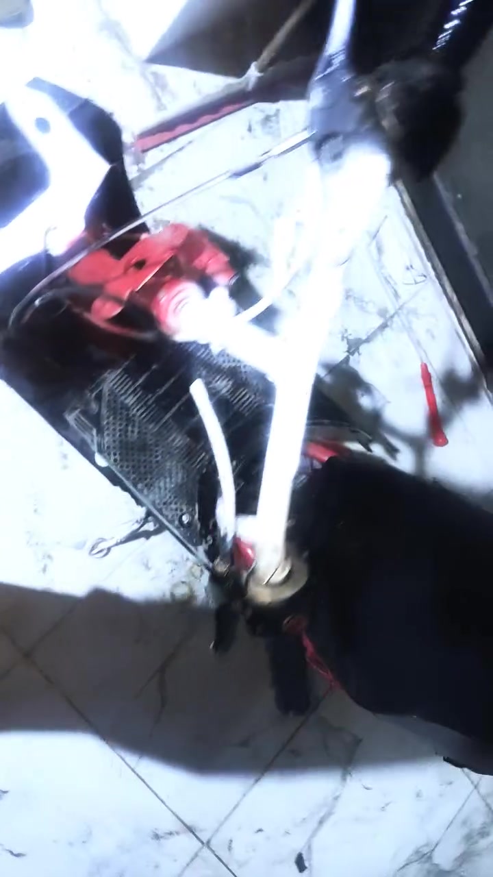 ياماها مراوس حسب قناعه دراجه مابي عيب محرك معدل و شلعه جيد كهربايات مابي عيب كامل عنوان دروازه طريق سليمانيه


**إذا كنت صاحب هذا الإعلان وتريد حذفه لأي سبب، رجاءا أرسل رسالة إلى الدعم الفني**