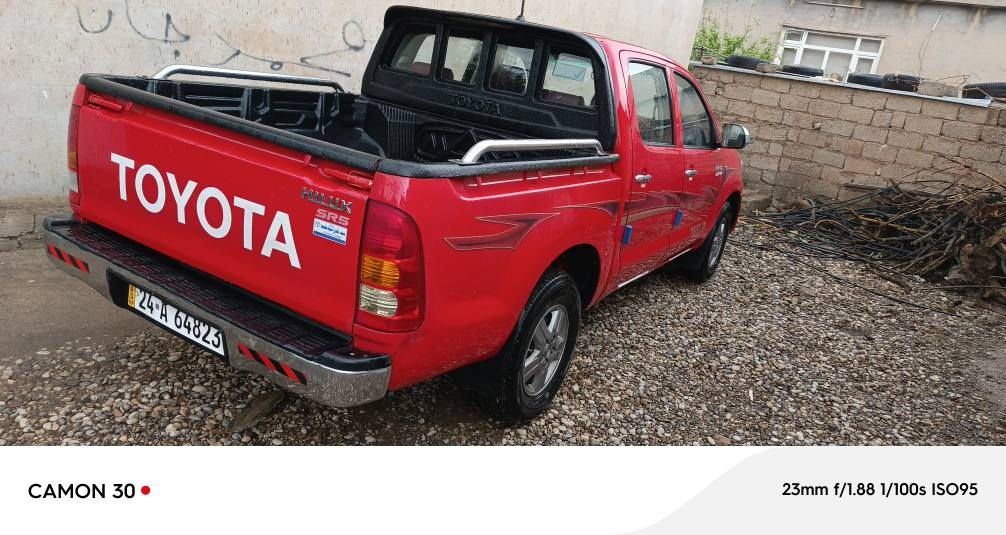 تویوتا هایلوکس مودیل 2011کویتی شاصی 19بس بولند سبغ  محرك مفتوح سیارە نضیف جدآا ماشی بشارع200 سعر163 مجال *********** اكر, نينوى
