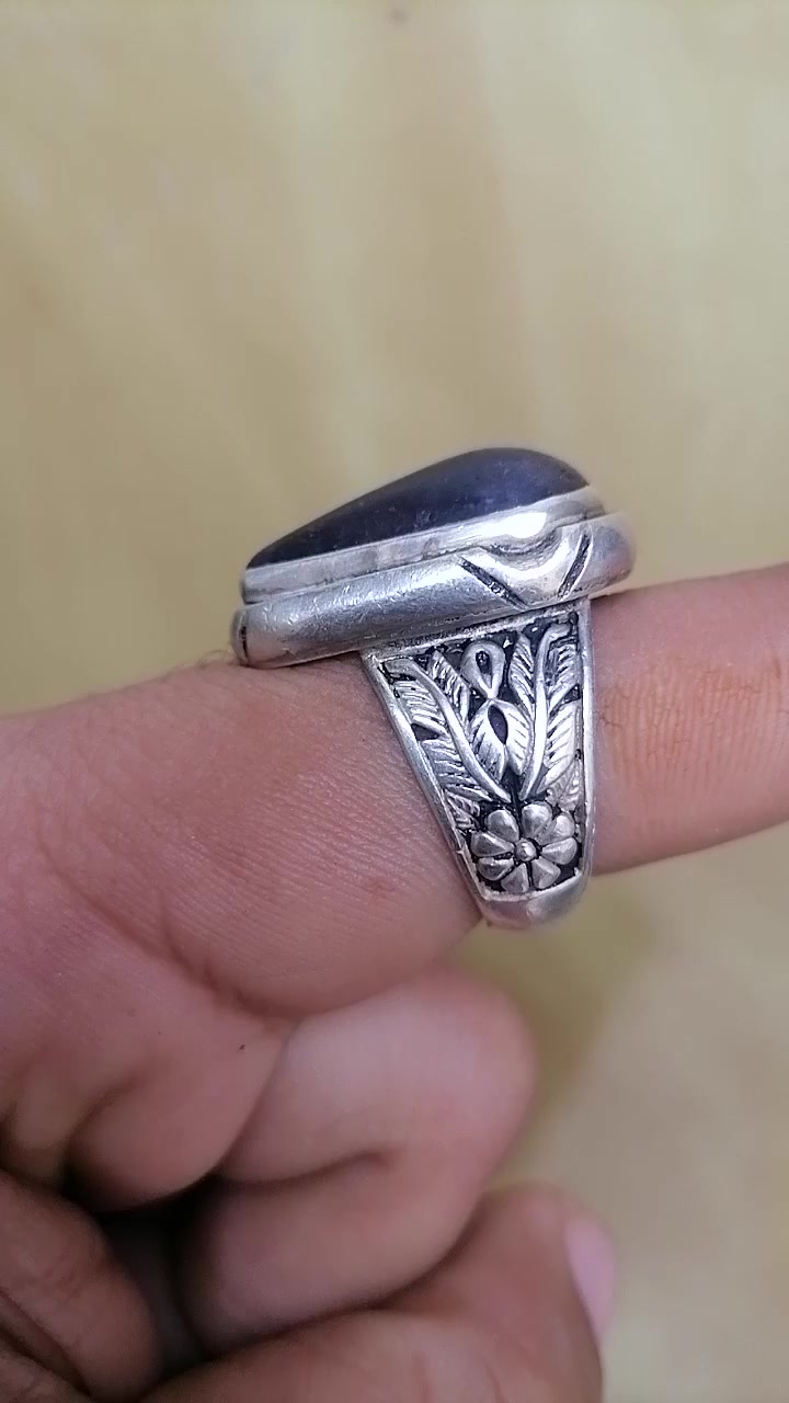 خاتم جشمت للبيع سعر خاص بغداد الزعفرانيه


**إذا كنت صاحب هذا الإعلان وتريد حذفه لأي سبب، رجاءا أرسل رسالة إلى الدعم الفني**