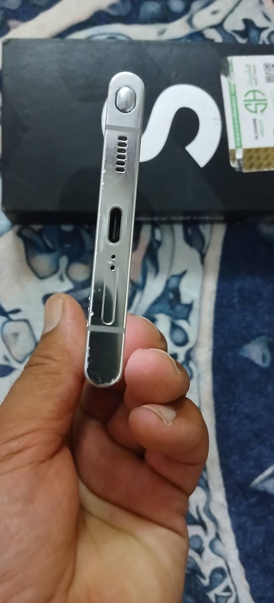 اس ٢٢ شرق اوصط مامفتوح على الفحص بي بل ظهر فطر زغير مامبين ذاكره ٢٥٦ عشوائي ١٢ السعر ٥٠٠ 🔐  بدون عمله اليعجبه يتصل واليعامل اعتذر منه  نجف حي الرحمه  ***********
