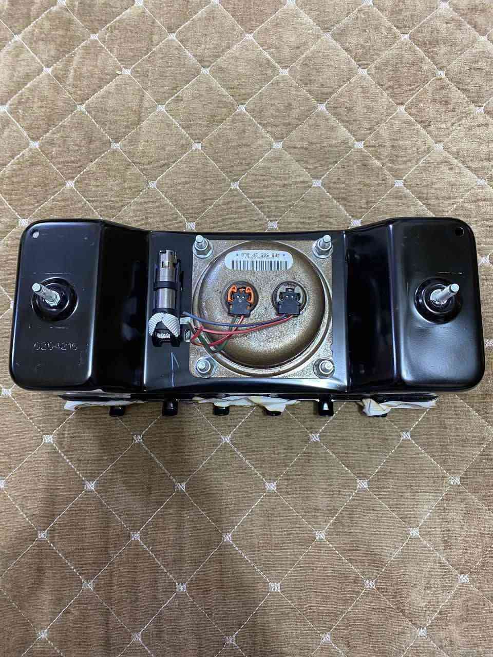 سلام عليكم للبيع ايرباك دشبول دوج جورني اصلي مال تفصيخ 100% ما طاك جديد السعر 25 الف و بي مجال الاتصال على الرقم *********** المكان 
بغداد - الدورة - شارع 60 
يوجد توصيل لجميع المحافظات
