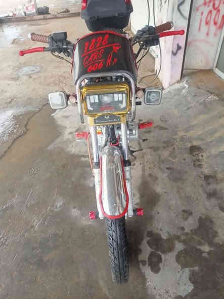 السلام عليكم
نامة برو 2025 للبيع
كفالة  ونضافة عامة 
مكاني شهربان 
سنسل  \\ سعر 875 وبي مجال بسيط 

***********
