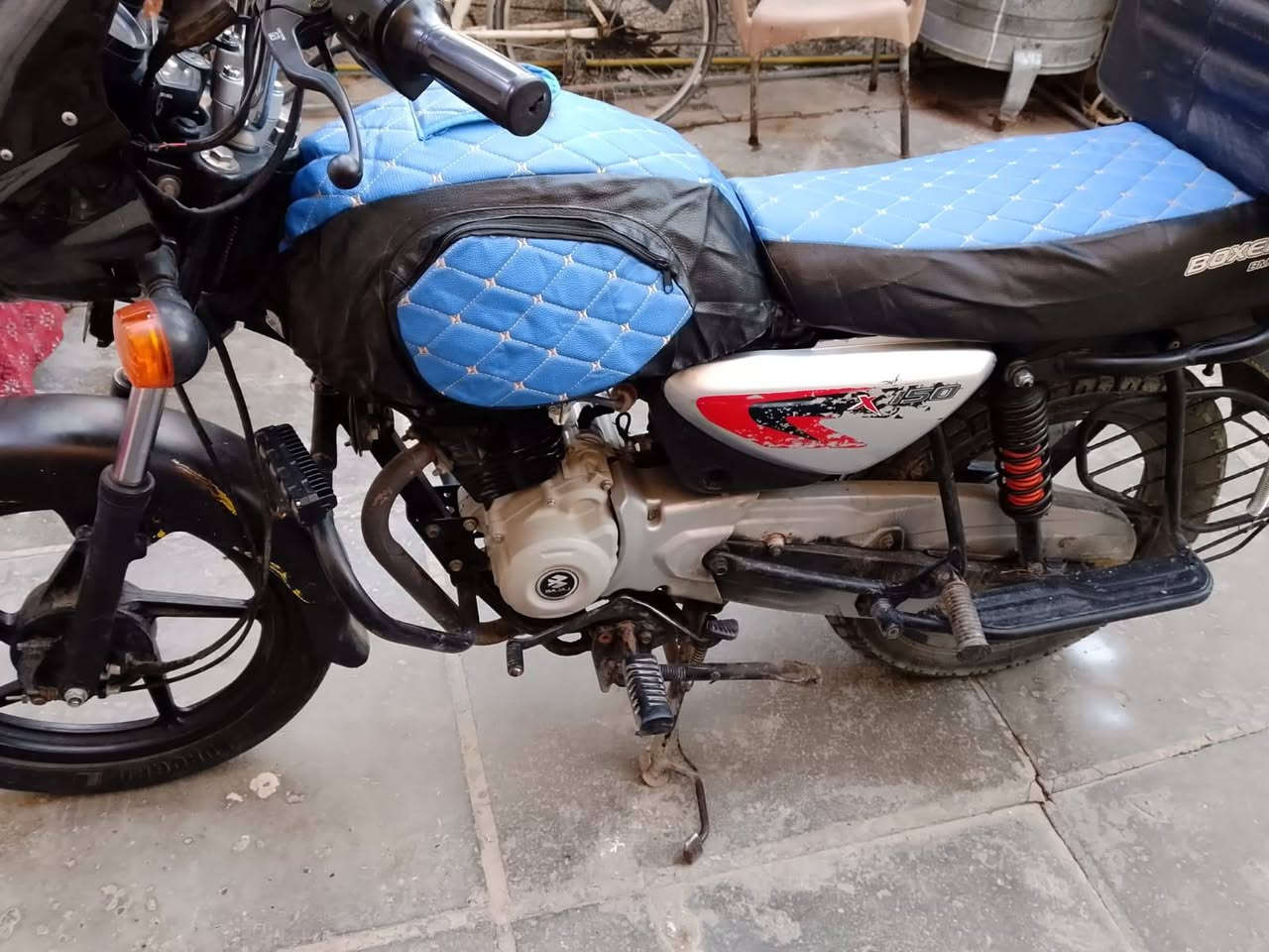 سلام عليكم بوكسر ٢٢ لا نضوح لا تبخير نكره سلف بكل وقت دراجه اوراقها ضايعه يمي امانه  الله تجي تاخذها من باب البيت دراجه متعوب عليها مراوس حسب القناعه او بيع مليون و١٠٠


**إذا كنت صاحب هذا الإعلان وتريد حذفه لأي سبب، رجاءا أرسل رسالة إلى الدعم الفني**