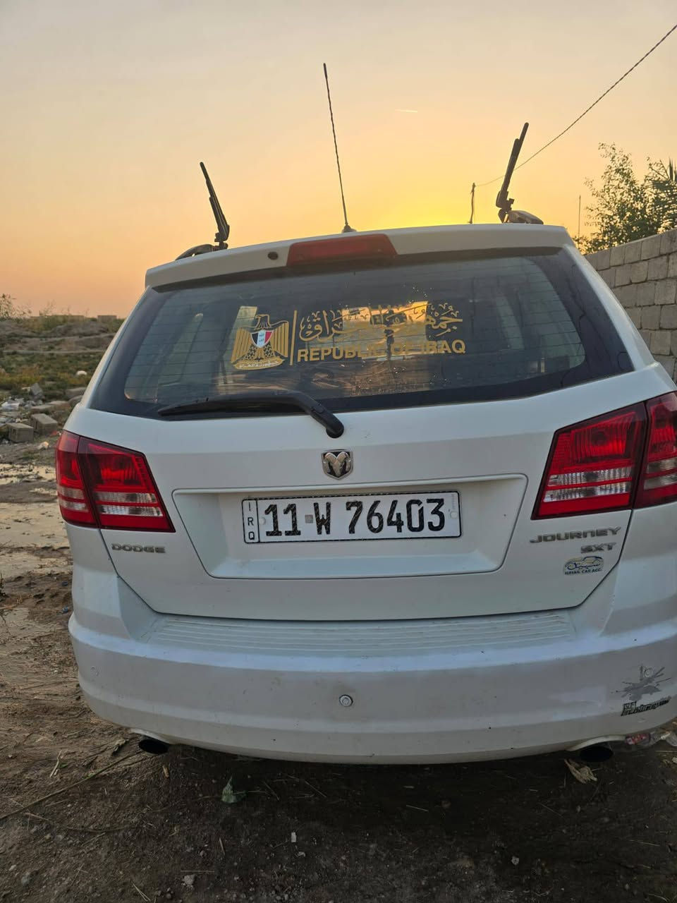 دوج جورني محرك 6خمسة راكب تخم تايرات سيارة جاهزة بسمي تحويل نفس اليوم مكفولة من الصبغ واي. شي سعرها 110وبيها مجال***********اثير***********
