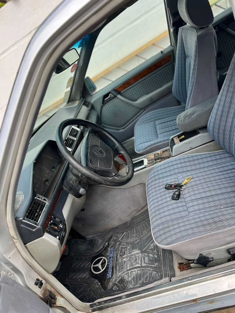 مارسدس دب مديل 87كير محرك بطه جدد حداديه جديده قواعد دبل بلاد سياره جاهزه ونضيفه رقم بغداد تحويل مباشر السعر 57وبيهه مجال مكاني كربلاء الاستفسار ***********
