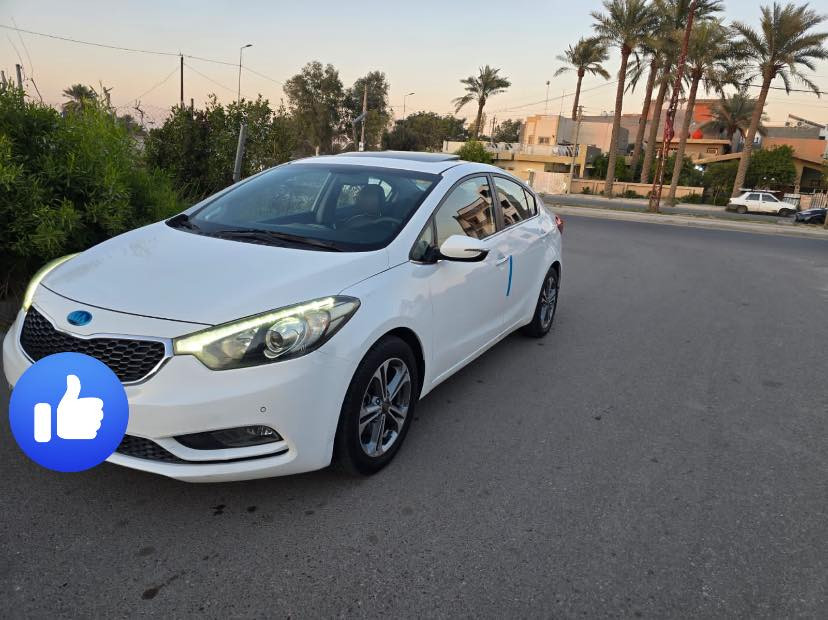 السلام عليكم
للبيع كيا سيراتو 2014خليجي 
رقم سلمانيه سنويه نافذه 2025 بسمي شرط تحويل كفاله بدون صبغ ولا تبديل اربع اصابع بارد باب السايق 
الموصفات / فول 1/1
بصمه /سلايت /كشن جلد / حساس امامي خلفي / لد امامي خلفي / كشن تدفئه تبريد / تبريد قطعتين / خمسه ويل كب / يدات نيكل داخل وخارج / ترحيب /مري شفط/كامره /شفتات ستيرن / شاشة عطلات/ صندوق ذكي / وغيرها 
مكاني بغداد يرموك لو الاطباء 
رقمي ***********
السعر 128 مجال بسيط
