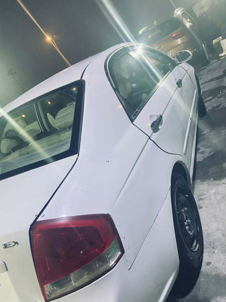 كيا سبكترا ٢٠٠٩ 
محرك ٢٠٠٠ دوش 
رقم بغداد السعر ٨٠ بيها مجال  المسيب….
للتواصل 

***********
