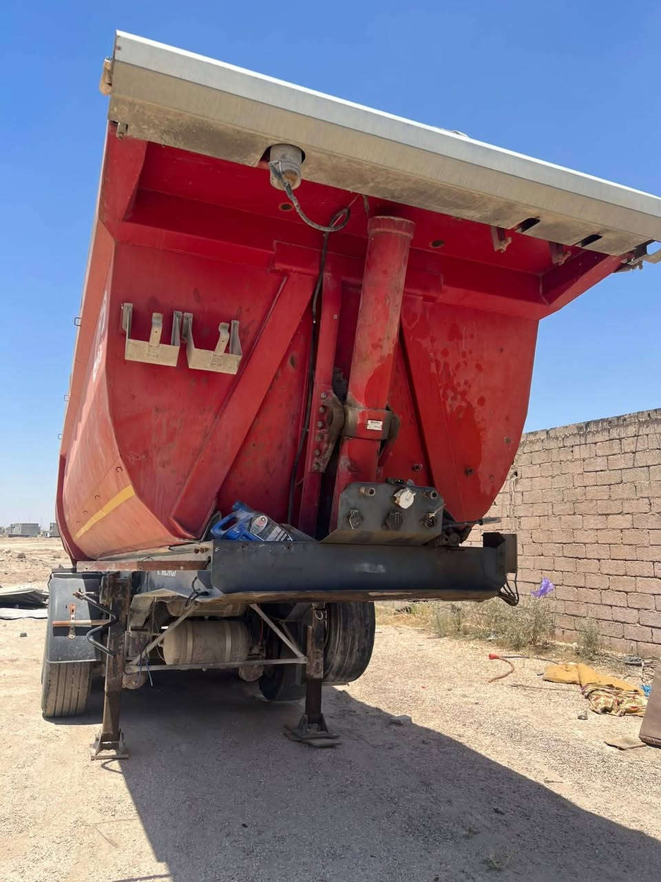أهلاً وسهلا بكم في معرض الاحلام ✨
معرض_الاحلام_البيع_وشراء_المعدات_ثقيله🚛🚜🏗

عربانه حوضيه تركي للبيع

جاهزه للعمل 3دناكير تك حرفش

السعر والستفسار ***********☎️ اثير الفهداوي
