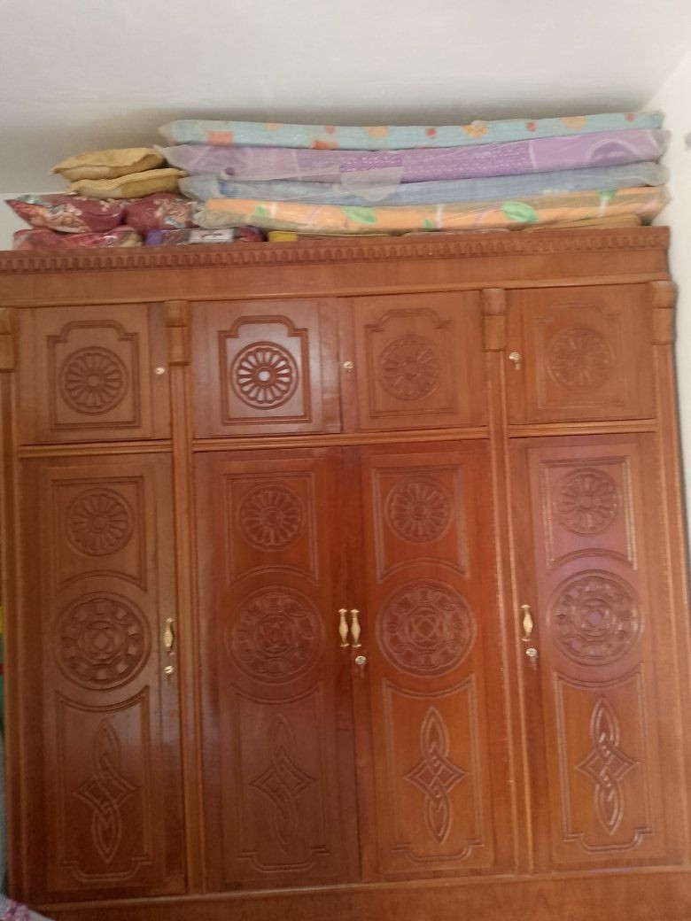 كنتور ابوربعه البيع نجاره مكان العنوان حي الزهراء الشطرة انه مكلف بالنشر تصال فقط على رقم موبايل ***********بيع مستعجل سعره 250
