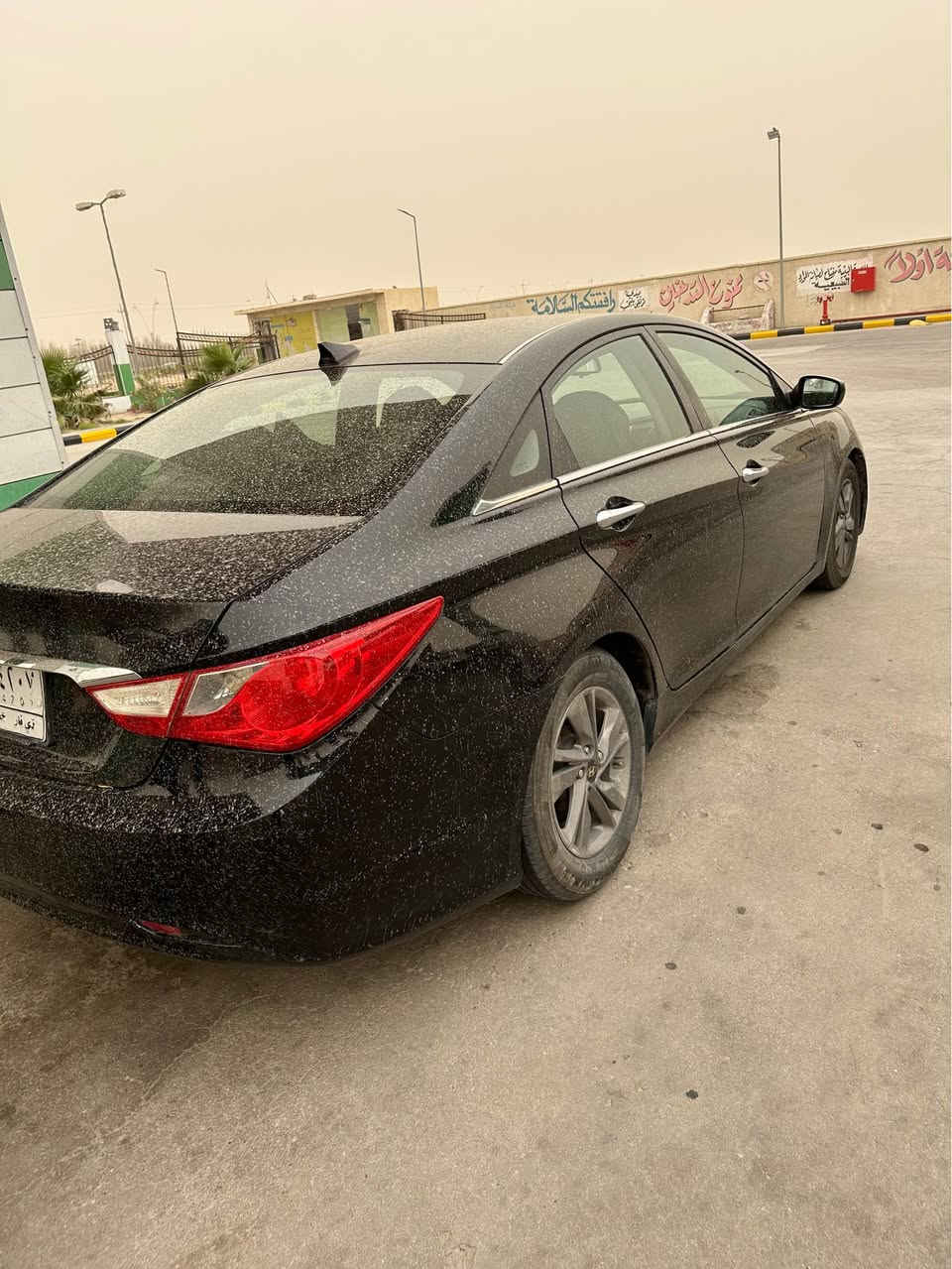 للبيع 
سوناتا ١٣ وارد امريكي 
تبديل بابين الجهة اليمنى نفس اللون وبأمريكا تبدل بنيد
مكينة كير قبل مدة شادهم حدادة امامية جديدة والخلفية تحتاج تبديل
نقصها كمبريسر تبريد
*********** البصرة, العراق
