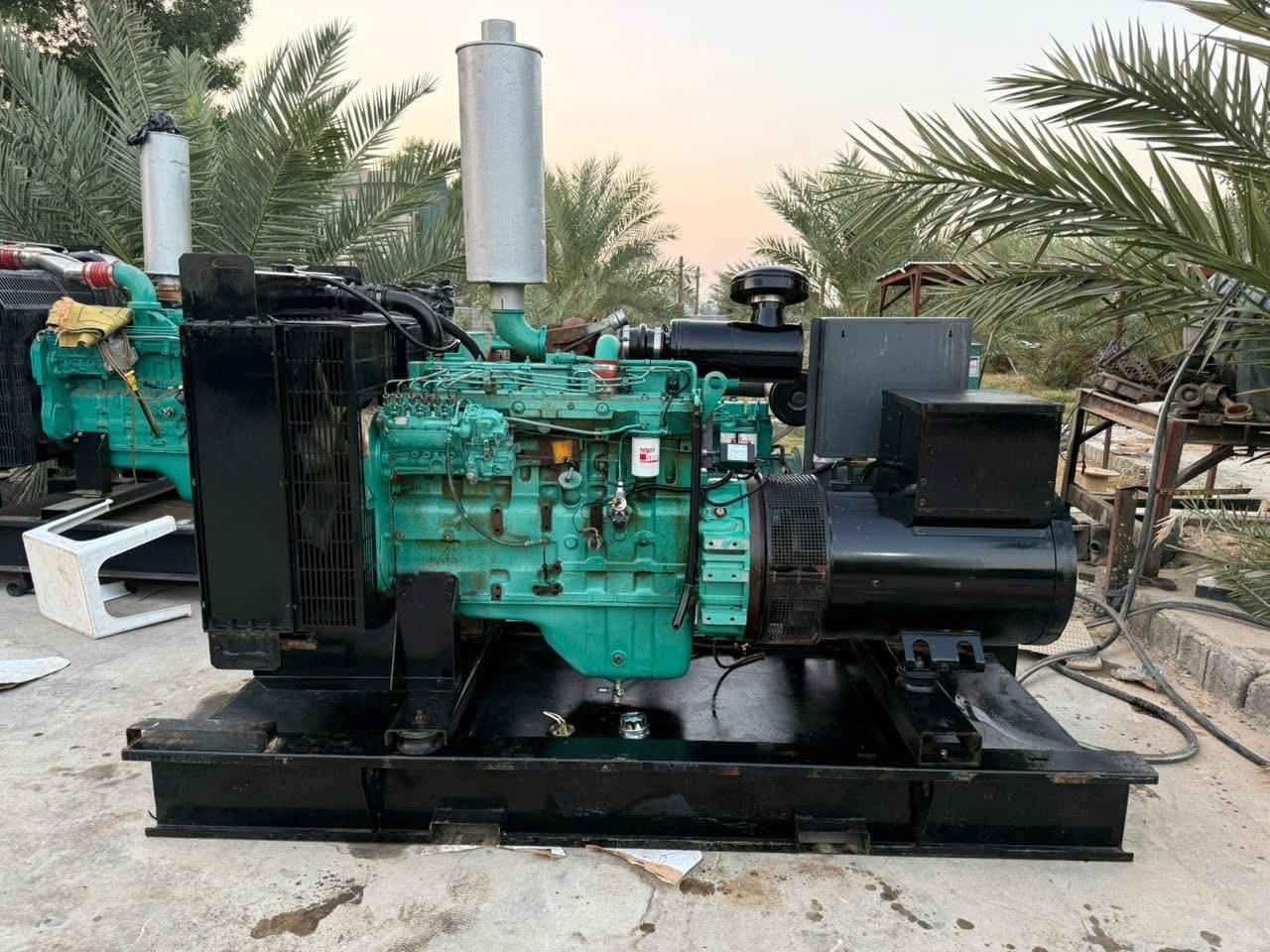 السلام عليكم مولدات كمنز 2واحد180كيفي وا الثانيه  200 كيفي 12ولف امريكي اصلي
حجم 114 بلادي برغي ما مفتوح بيها برغي شرط بلادي مكاني بغداد رقمي ***********
