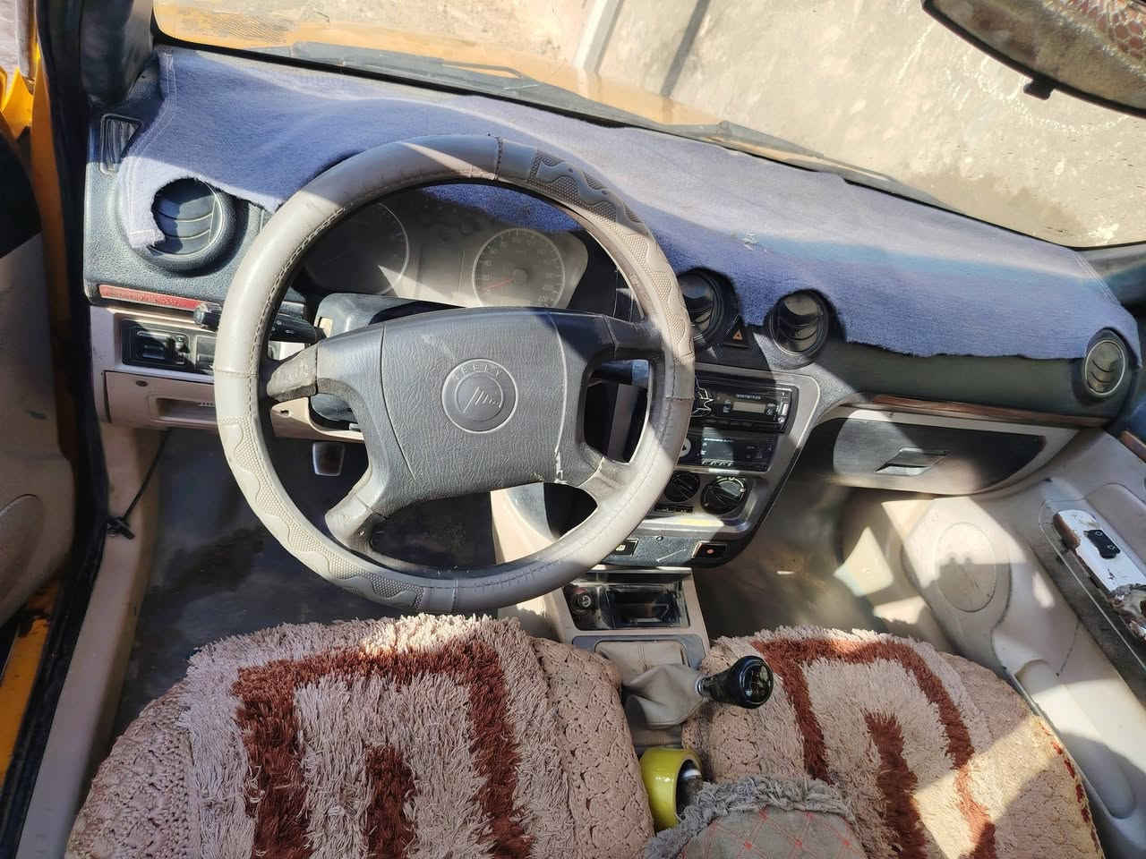 جيلي سيكي موديل 13 مكينه كير خير من الله البيع مراوس  راعيه يمي تحويل وكاله حاضر حداديه 75 بل ميه تخم تاير 80 بل ميه  رقم بابل سعر 17 ورقه  الستفسار تصال عل رقم. *********** مكان ديوانيه
