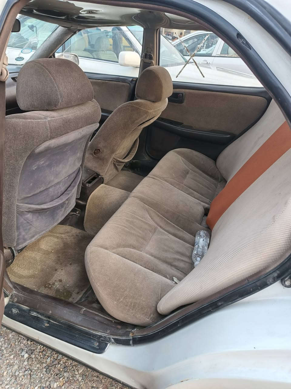 السلام عليكم كرسته نفخ موديل ٩٣ مكينه وكير اثنين ونص مكفولات ومكفوله من الكص ونقل الجثه الرقم ***********
