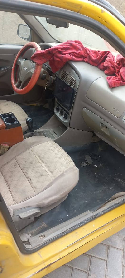 سلام عليكم شيري موديل 13 سنويه الى27 رقم نكليزي 
كير ومحرك خير من الله هيئه وغرامات مصفره 
السعر 16وبيه مجال 
العنوان بغداد حي نصر 
رقم الهاتف ***********
