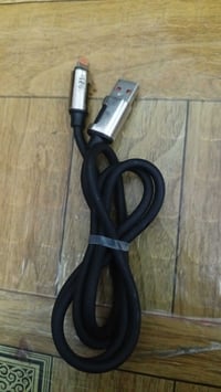 كيبل ايفون • ١٢٠ واط • اصلي