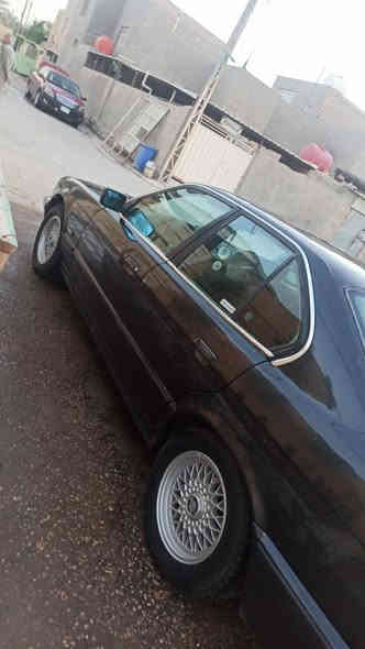 بي ام 535i
موديل 1990
كير مكينه جدد شادهن جديد
حداديه 70 بل ٪100
سنويه نافذه بل 24
السعر 49 وبيها مجال قليل 
رقم انبار
ترهم مراوس بسياره سعره اقل 
*********** واتساب و اتصال
