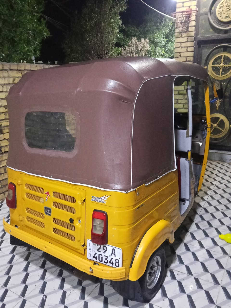 سلام عليكم تكتك للبيع موديل 20 رقم وسنويه واسط بسمي تحويل ثاني يوم تكتك خير من الله مناقصها أي شي مكاني كوت شارع نفط اتصال ***********
