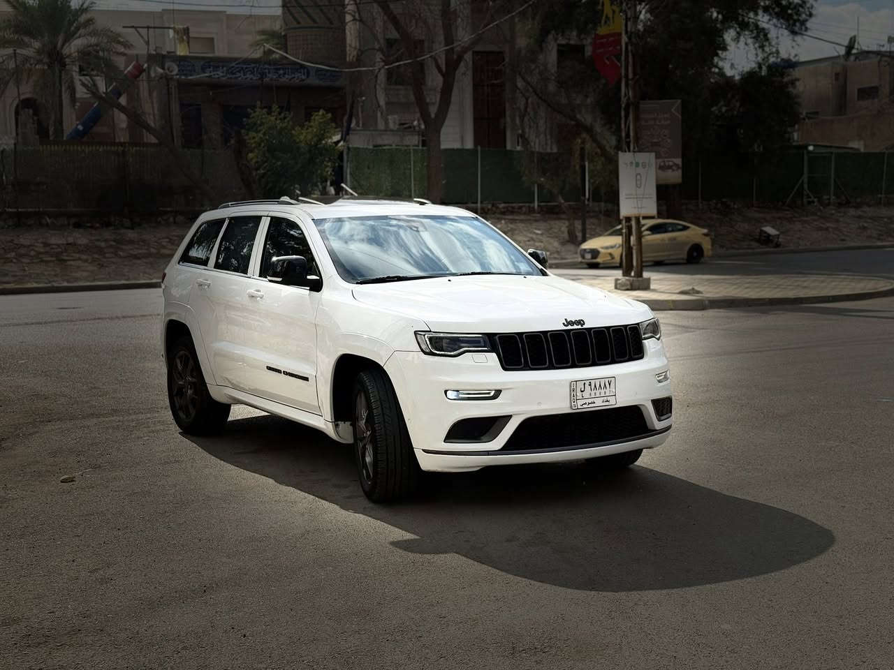 الوصف
جيب S 2020 بدون مراوس 
خليجيه ماشيه 45
السياره جديدة اي نقص مابيها
سونار موضح بل صور طخه خفيفه
بدون دواخل ايرباك
مكينه كير بلادي
صدر جديد
تخم تاير جديد
السعر 310
للاستفسار :***********
