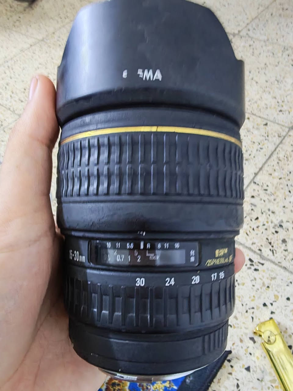 عدسه كانون sigma zoom 15/30 1:3.5-4.5
للبيع ب 125 الف  بيه مجال ***********
