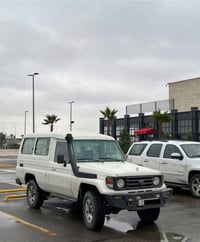 لاندكروزر • ٢٠٠٣ • رقم سليماني