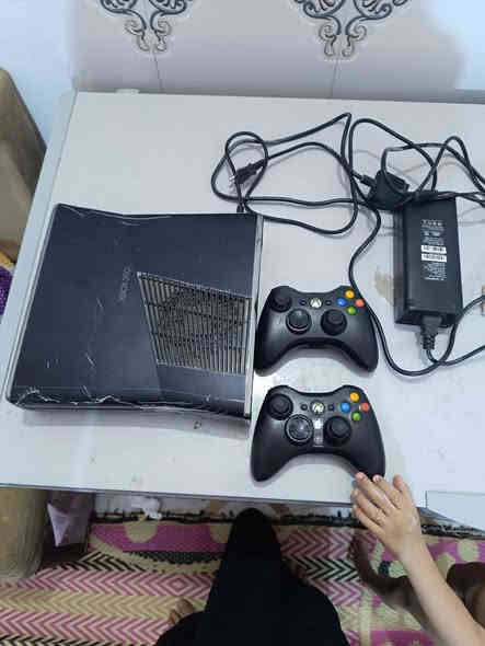 اكس بوكس 360 اوربي درجه اولى مستخدم قليل جداً بيه اكثر من 87 لعبة مع ملحقاته مكاني سوق الشيوخ للاستفسار الإتصال على الرقم ***********
او مراسلة الصفحة سوق الشيوخ
