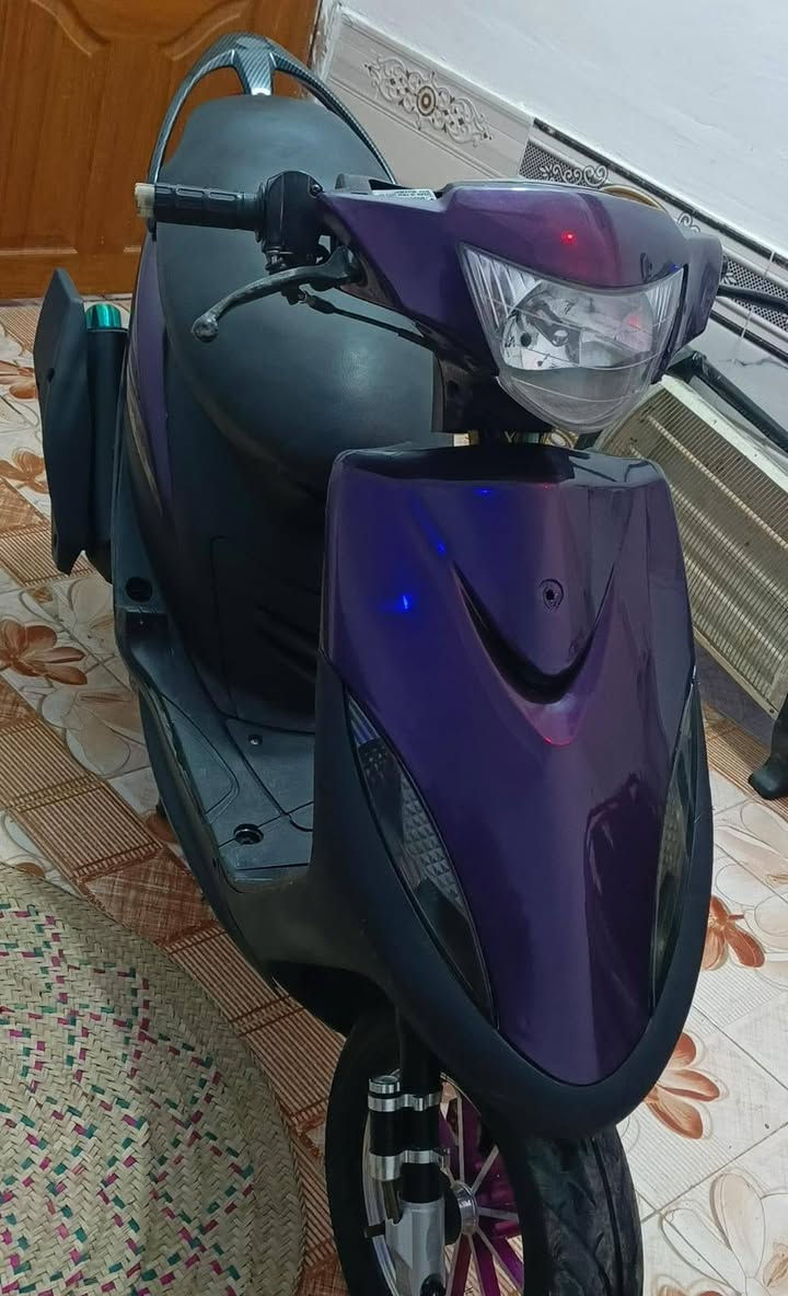 السلام عليكم دراجه ماكس عدله ياباني كلشي شغال دراجه تخبل نهضته شلعه معدل سلف شاير كهربايات شغاله مفتوحه مره وحده مجفته قضاء المندية قرب البطاقه الوطنية السعر550 

***********
