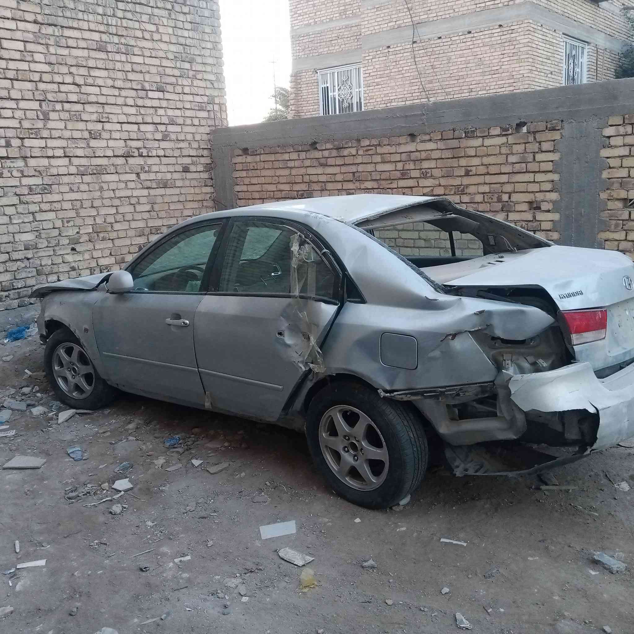 سلام عليكم
سوناته 2007 خليجي رقم بغداد 
كير ومكينه شغالات 
***********
