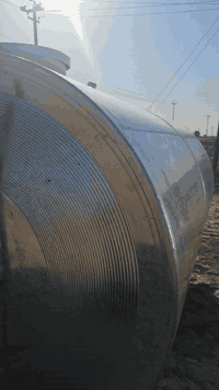 مقطورات وتانكيات تستخدم لرش المبيد والاسمده لاصحاب المرشات في المزارع الصحراويه وايضا تستخدم للكاز المتنقل والماء
العنوان بابل/ الشوملي /قرب السريع الدولي 
للاتصال على 

*********** واتساب 

***********

*********** واتساب
