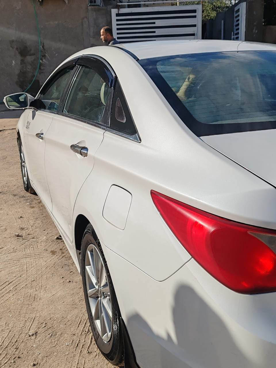 سوناتا 2011
خليجي محرك 2000دوش

السيارة مكفولة م̷ـــِْن الصبغ والضربه بيها فقط بارد باب السائق والي خلفه شبر 

رقم بصرة الجديد

عنوان البصرة

السعر 112 

الاتصال*********** البصرة, العراق
