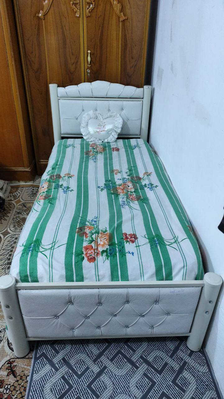 جرباية وطبلات للبيع
سعر الجرباية 40 
وسعر الطبلات هم 40


**إذا كنت صاحب هذا الإعلان وتريد حذفه لأي سبب، رجاءا أرسل رسالة إلى الدعم الفني**