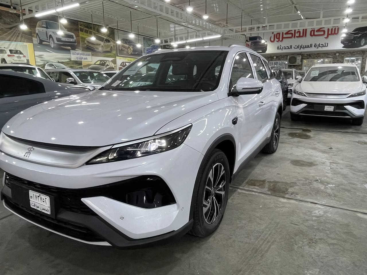 عروض خاصة وحصرية على سيارة BYD SONG PRO 2025

لدى شركة الذاكرون ( معرض الامام ) لتجارة السيارات 

🔥🔥 بسعر 24,400,00 مليون فقط 🔥🔥

          ‼️‼️ شامل الدلالية ‼️‼️

       ✅ ترقيم بغداد مشروع وطني ✅

👇 اليكم ابرز المواصفات 👇
🏍️ المحرك / نظام الدفع (نسخة DM-i الهجينة)
🏍️ استهلاك الوقود / الكفاءة: أن المدى الكلي (كهرباء + بنزين) يمكن أن يصل لأكثر من 1,200 كم
🫆 بصمة تشغيل + دخول ذكي + دخول كارت 🫆
🎥 13 كامرا 🎥
👮‍♂️ نظام الاوتو بارك 👮‍♂️
💺مقاعد جلد باللون الزيتوني الفاخر 💺
💺 مقعد السائق كهرباء 💺
🖥️ شاشة ترفيه متعددة الوسائط 🖥️
👁️ نقطة عمياء 
🪭 تبريد امامي + خلفي 🪭 
🔦 لايت امامي زنون + LED 🔦
🔦 بك لايت  متصل LED 🔦
📐 ابعاد السيارة 📐
الطول ≈ 4,738 مم
العرض ≈ 1,860 مم
الارتفاع ≈ 1,710 مم

☎️ للاستفسار ☎️
📞 *********** 📞 مصطفى 
📞 *********** 📞 احمد 
📞 *********** 📞 محمود
