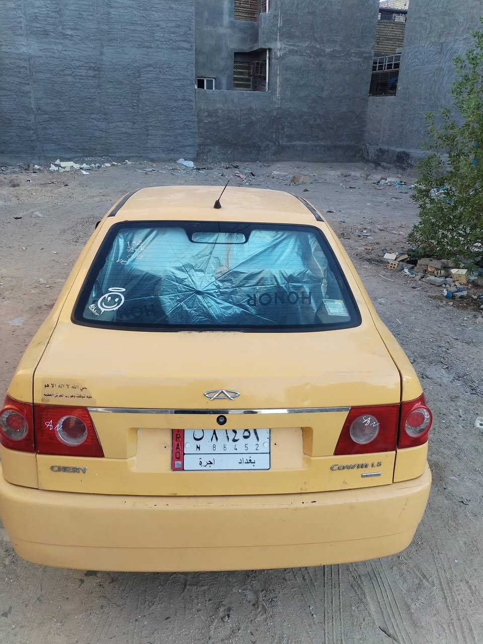 شيري كوين ٢٠١١
سياره جاهزه
مصفره هيه وغرامات 
مشط ستيرن وباور ستيرن جديد
طبلات زوج جديد
عينه وصينيه جديد
تبريد شغال
محرك بلادي بساتم سيفيا
٢٥ ورقه بيها مجال
***********
***********
مكانها محموديه
حي الرشيد
