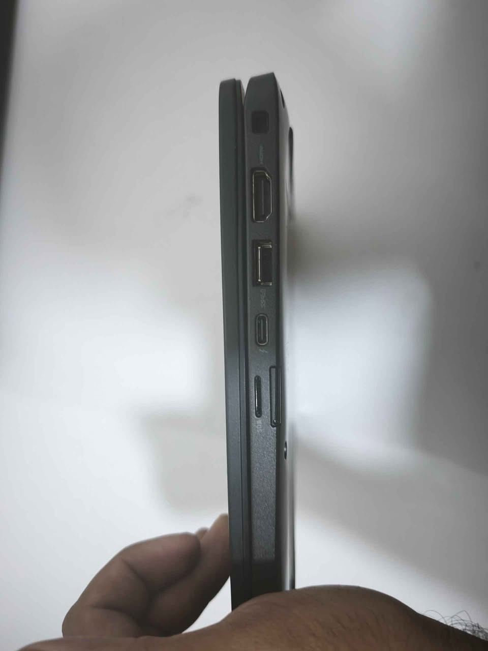 شاشة 13.3 بنل ips دقة 1080
معالج i5 1145G7 كرت مدمج iris xe
يشغل العاب بجودة متوسطة
رام DDR4 حجم 16GB
هارد 265GB نوع NVME
كيبورد ضوئي عربي ليزر
شاحنه تايب سي
منافذ
1Hdmi
1 USB 3
1 TYPE-C
1 MEMORY CARD
1 3.5MM

ماداخل تصليح ولامبدل بي شي كربلاء, العراق


**إذا كنت صاحب هذا الإعلان وتريد حذفه لأي سبب، رجاءا أرسل رسالة إلى الدعم الفني**