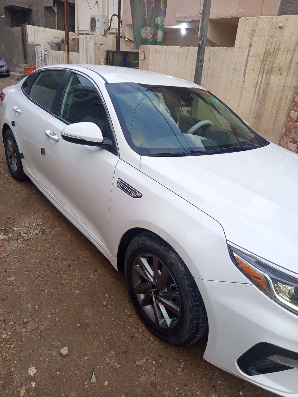 اوبتما موديل 20 وارد امريكي حادثه دعاميه جهته اليمين وشبر بالجاملغ بدون ايرباك جدا كلش ماشيه 70 حقيقي جاهزه من كلشي رقم أربيل الجديد مكاني الحله المركز وهذه رقمي *********** سعره 160$  صور الحادث مرفقه بالمنشور
