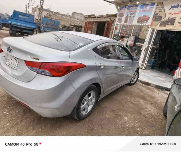 سلام عليكم افانتي واردكوري مديل12مكفوله من الضربه والصبغ مكينه كير تبريد تدفئه حداده كفاله جاهزه من جميع الجهات حداد امس نفضته  رقم بصره مشروع وطني ترايك وين مي عجبك سعره93وبيه مجال ***********مكان السياره بصره القرنة
