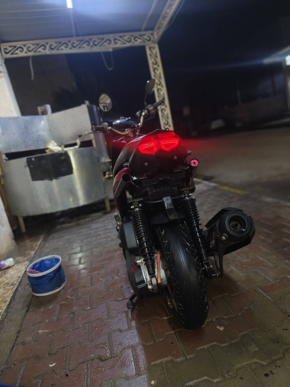 السلام عليكم سكنس جبلي للبيع
الدراجه مكفوله كفاله عامه كلجات رياضي شرط شلعه تشك الكاع ومعدل الدراجه نازله قبل اربع اشهر من المعرض والاوراق موجوده المكان ديالى الخالص للاستفسار ***********
