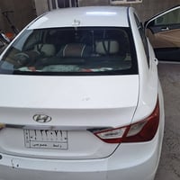 سوناتا ٢٠١٣ • رقم واسط • حادث خلفي