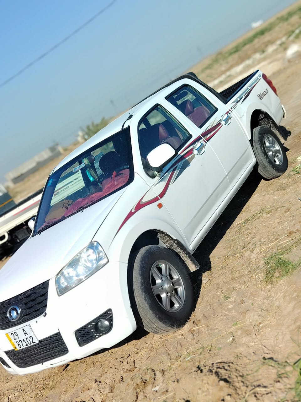 سلام عليكم
للبيع موديل ١٩ رقم واسط سياره جاهزه للخير تحويل بلاسم سنويه مجدده العنوان واسط الزبيديه الاتصال على الرقم التالي ***********
