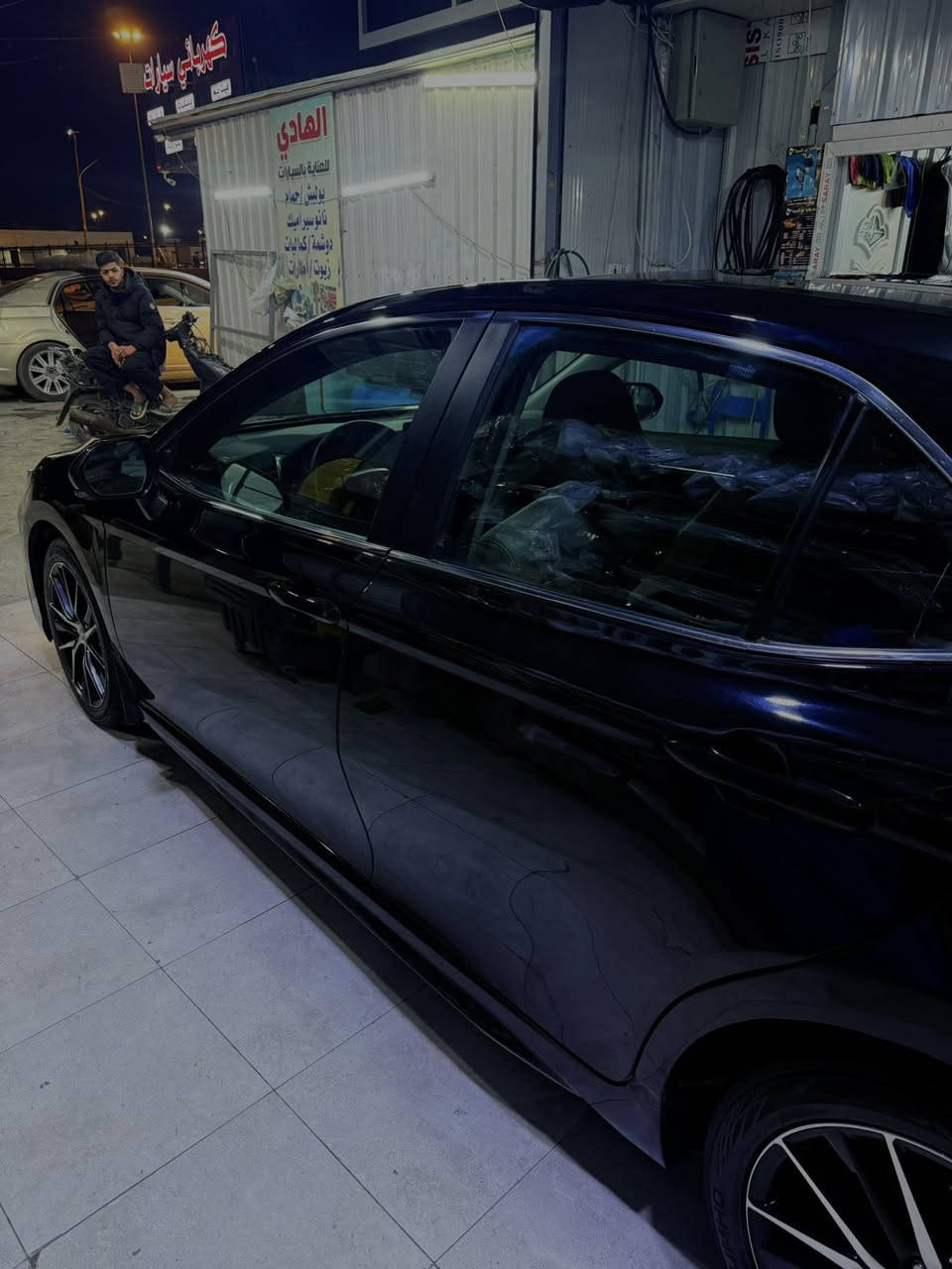 تويوتا كامري (SE) موديل2024
اللون : اسود شذري 
عداد المسافة : 70الف
حجم المحرك : 2.5L ( 4.سلندر )                                
الضرر : جاملغ خلفي نص جهة السايق وباب نص صبغ فقط
المواصفات :SE
فـول مـواصـفـات 
ابواب  بصمة
بصمة تشغيل 
تشغيل عن بعد
كاميرا خلفية 
حساسات خلفيه
اوتو ستارت 
اوتو ستوب 
رادار امامي (تحديد مسار)
‏‎رادار جانبي (نقاط عمياء)
‏‎حساسات خلفي 
مانع انزلاق+ABS
3انظمة  (ECO) (NORMAL) (SPORT)
تحكيم استيرن+ شفتات استيرن
كشنات جلد ، كشن السايق كهربائي
كشنات الامامي هيتر
هيتر ستيرن 
لايتات (LED) عدسة زينون 
مثبت سرعه تفاعلي قيادة اليه 
تحديد مسار 
مكاني بغداد
السعر211 وبيه مجال
للاستفسار: ***********
